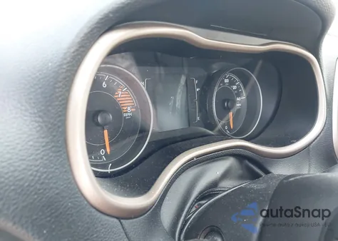 2016 Jeep Cherokee Sport from USA, damaged, VIN 1C4PJMAS2GW247174